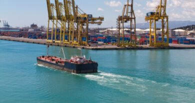 Tanker barge Moving to Fuel Ship